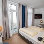 Hotel Design Sophie's 4*